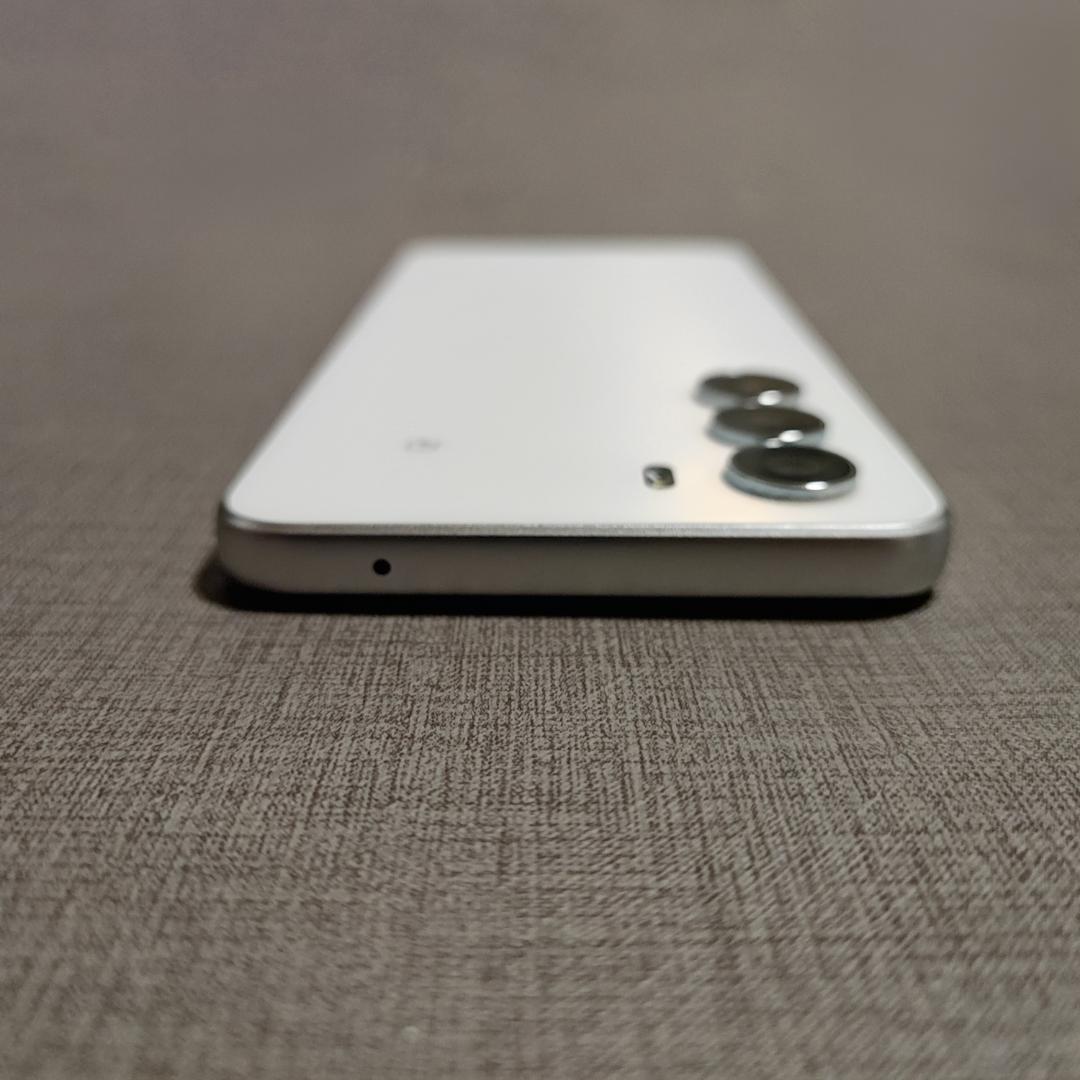 美品 nubia S 5G ホワイト ケース＋フィルム付き