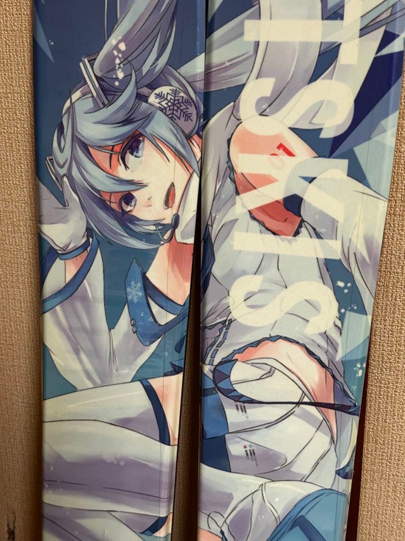 「新品未使用」レア　初音ミク　雪ミク　 MIKU スキー板