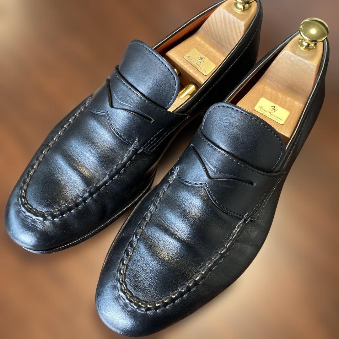 Santoni ブラック ローファー　UK8 箱、保存袋つき