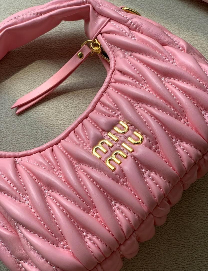 miumiu ピンク ショルダーバッグ#