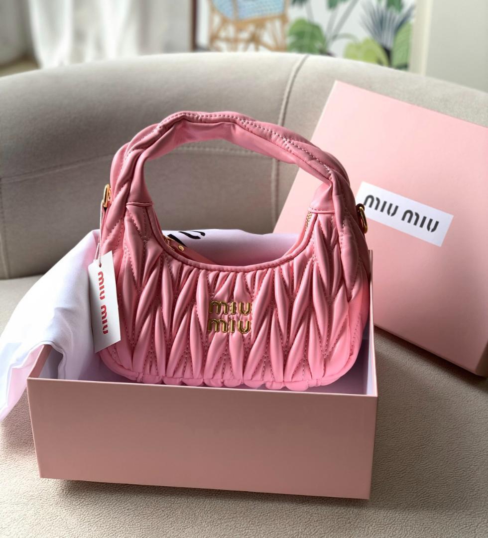 miumiu ピンク ショルダーバッグ#