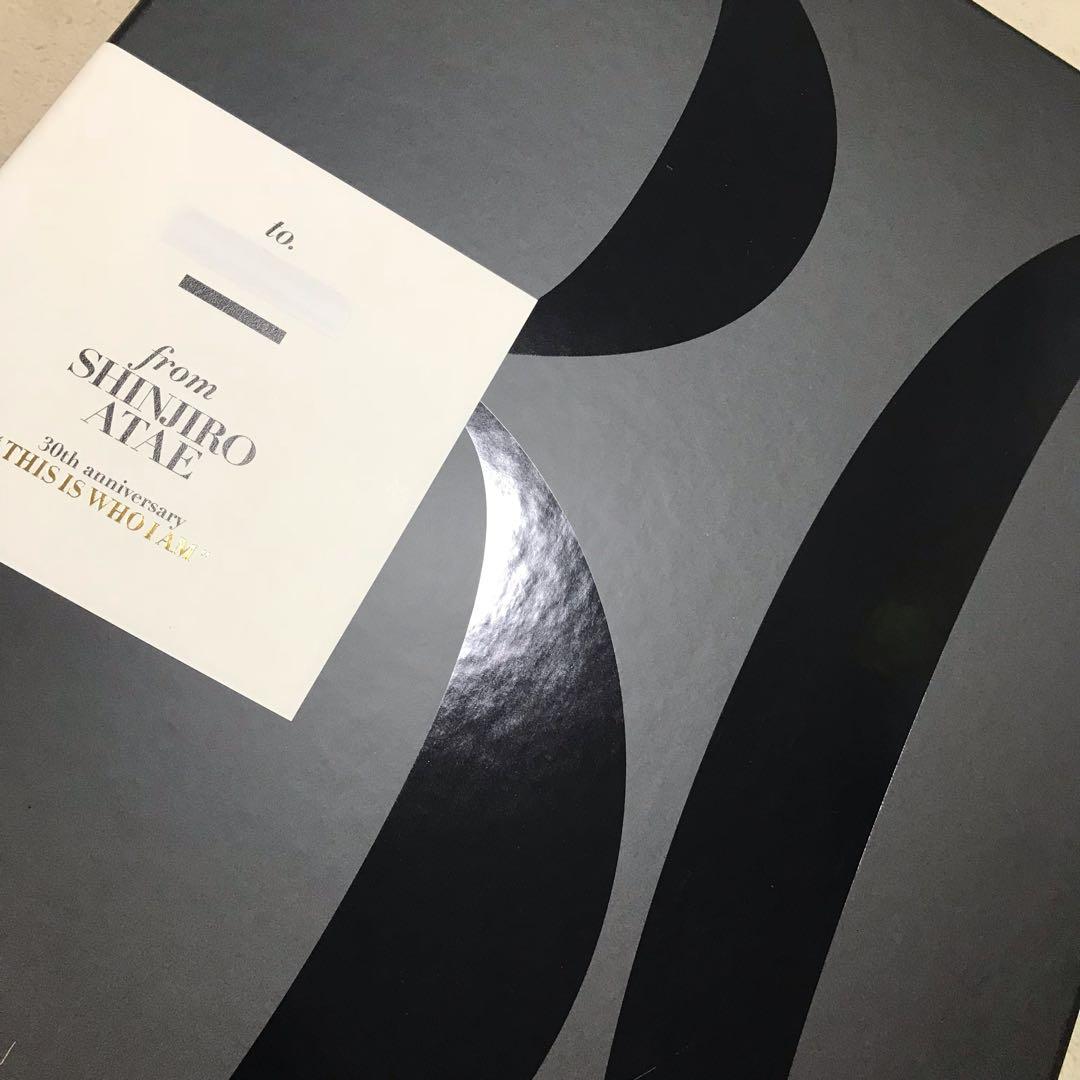 與真司郎 THIS IS WHO I AM 写真集