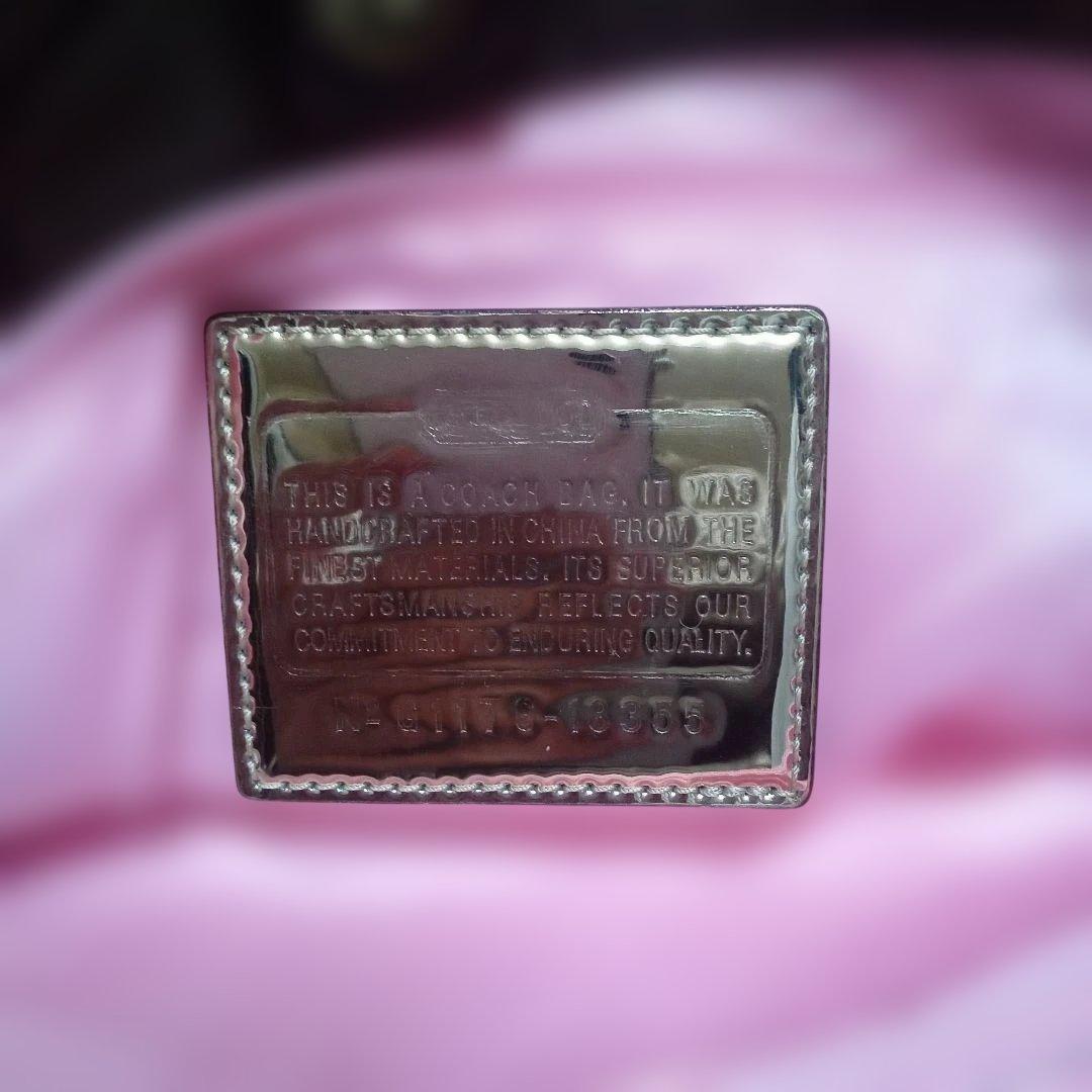 COACH　トートバッグ　シグネチャー　コーチ　ハンドバッグ　チャーム　ブラウン