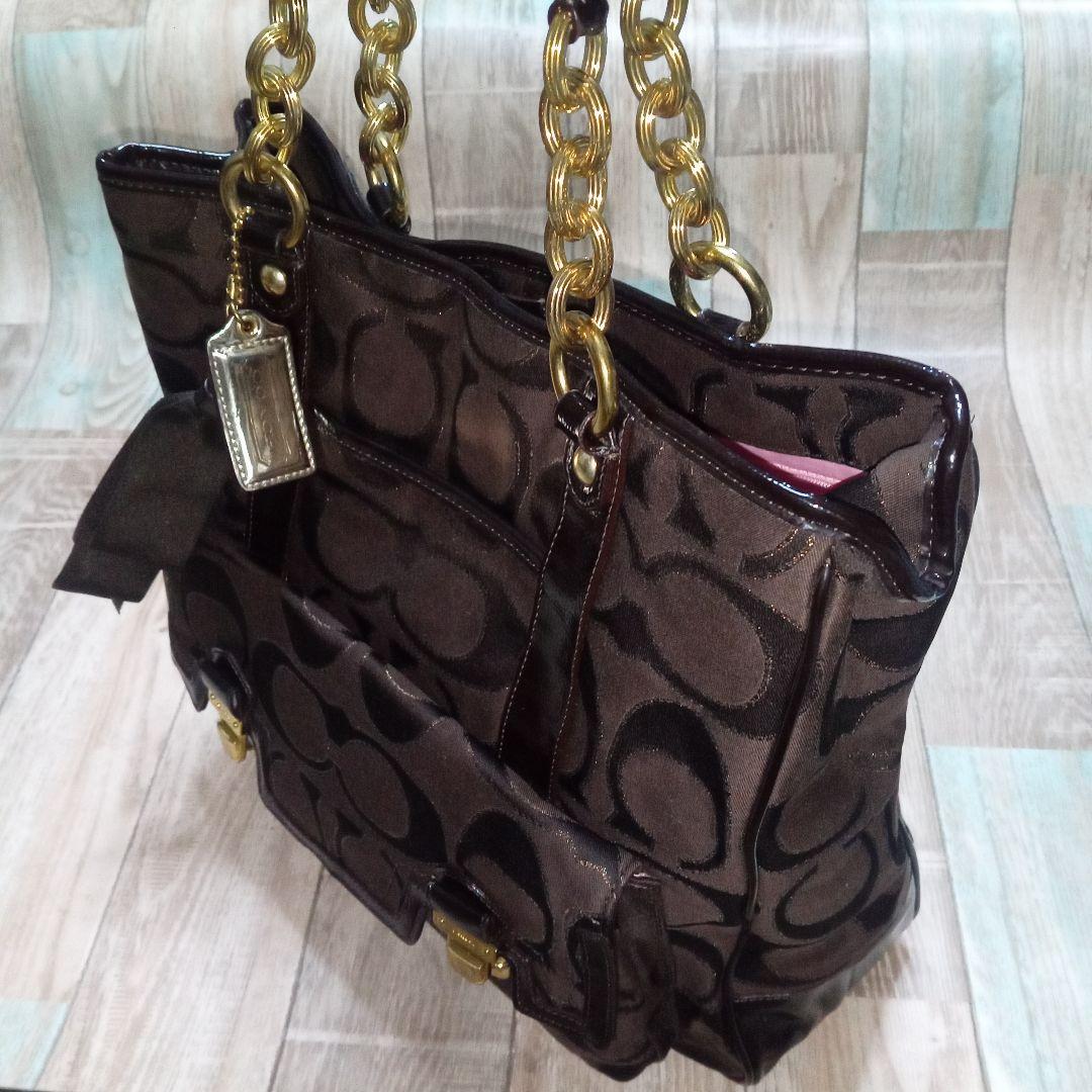 COACH　トートバッグ　シグネチャー　コーチ　ハンドバッグ　チャーム　ブラウン