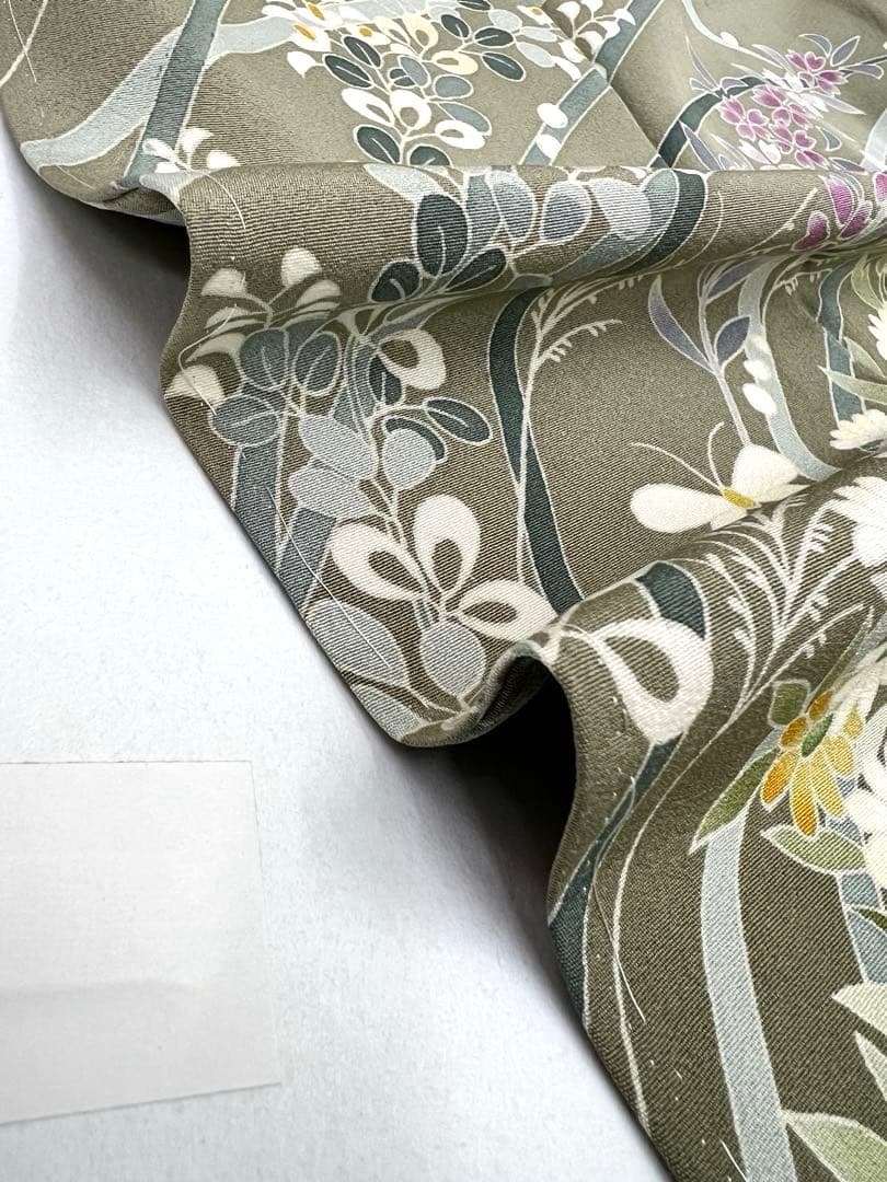 エリザベス★プロフ必読様　五つ紋　五三の桐　色留袖　比翼無し　作家物　共柄八掛