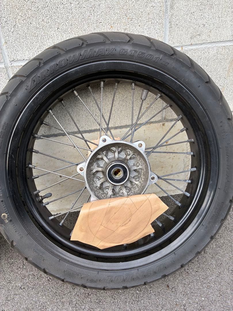 サ*ル様 dトラッカー250 純正ホイール 前後２本