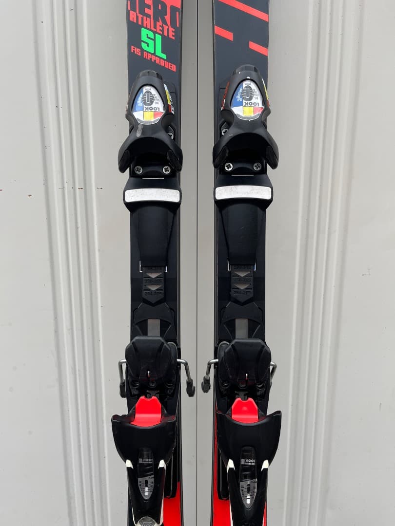 スキー ROSSIGNOL HERO ATHLETE FIS SL 165 R21
