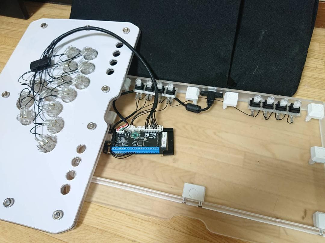 パンクワークショップ　ULTRA BOX レバーレス タイプD カスタム