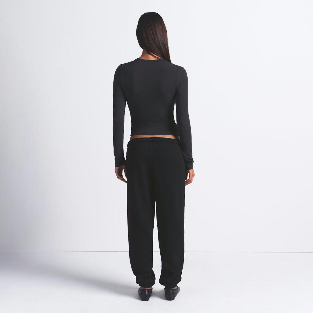 新品【skims】cotton jersey longsleeve S 黒