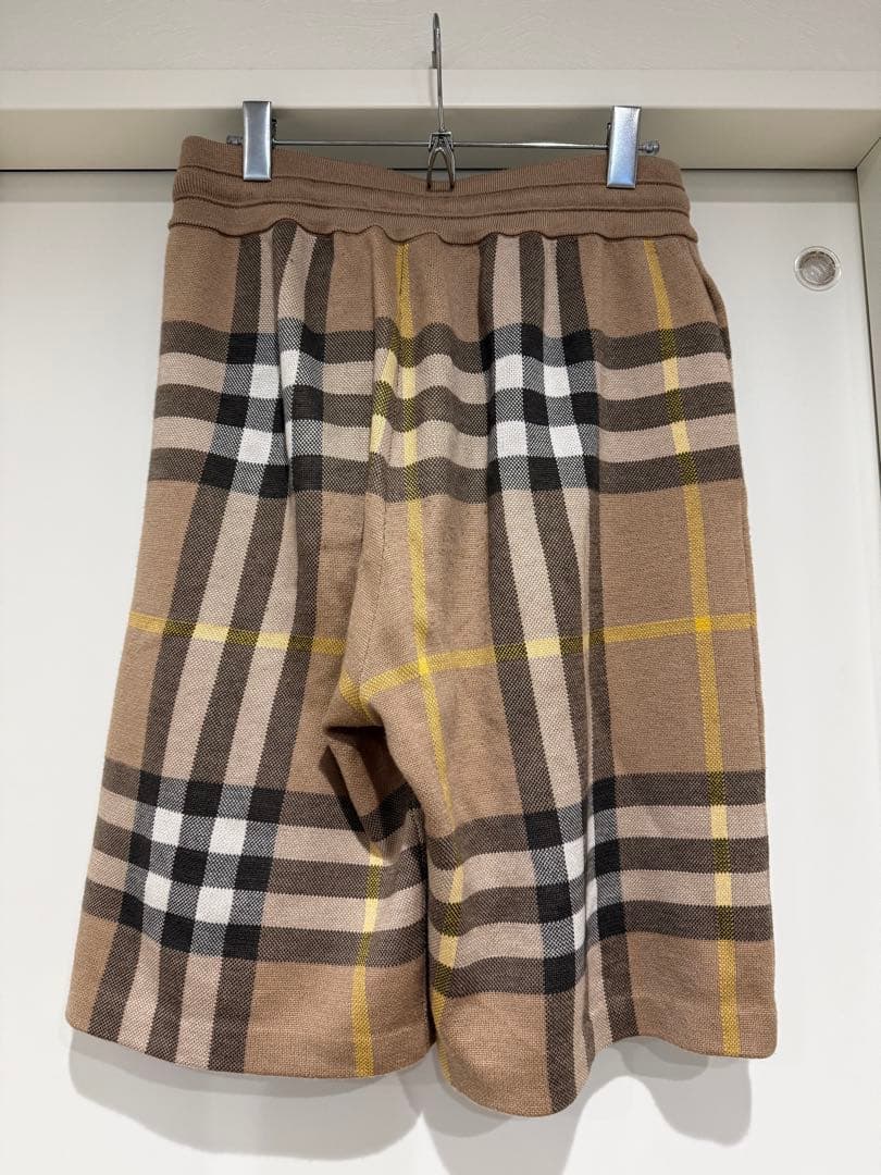 BURBERRY 8054918 ショートパンツ