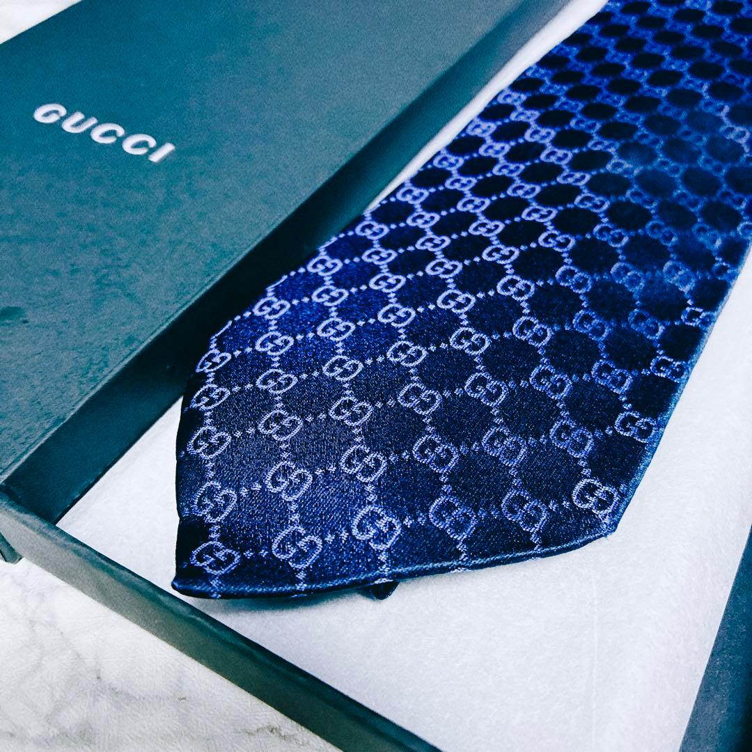 ✨未使用クラス✨GUCCI 現行　GG柄　シェリーライン　パープル　ネクタイ