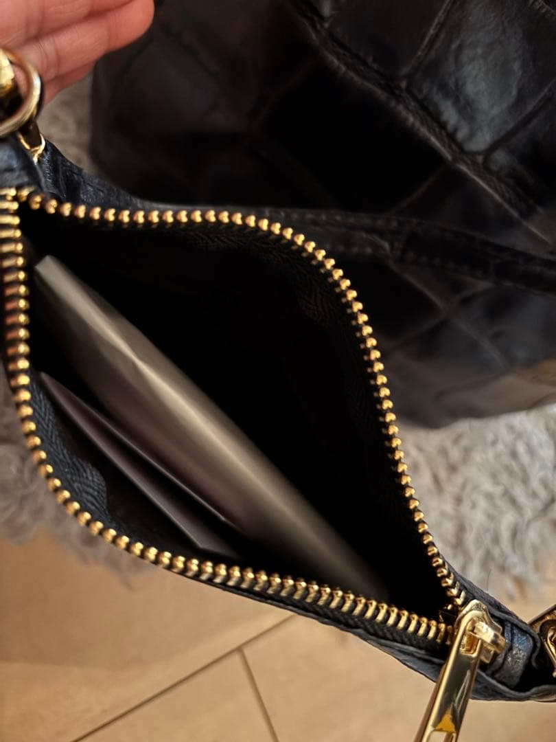 クロコダイル型押しトートバッグセット　アンナヴィルジリ★新品★