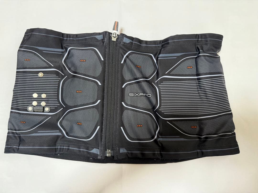 美品、シックスパッド　SIX PAD パワースーツコアベルト　Ｌサイズ