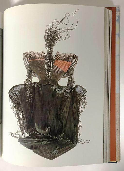 イッセイ・ミヤケ『ISSEY MIYAKE』M.ホルボーン編　和英二カ国語版