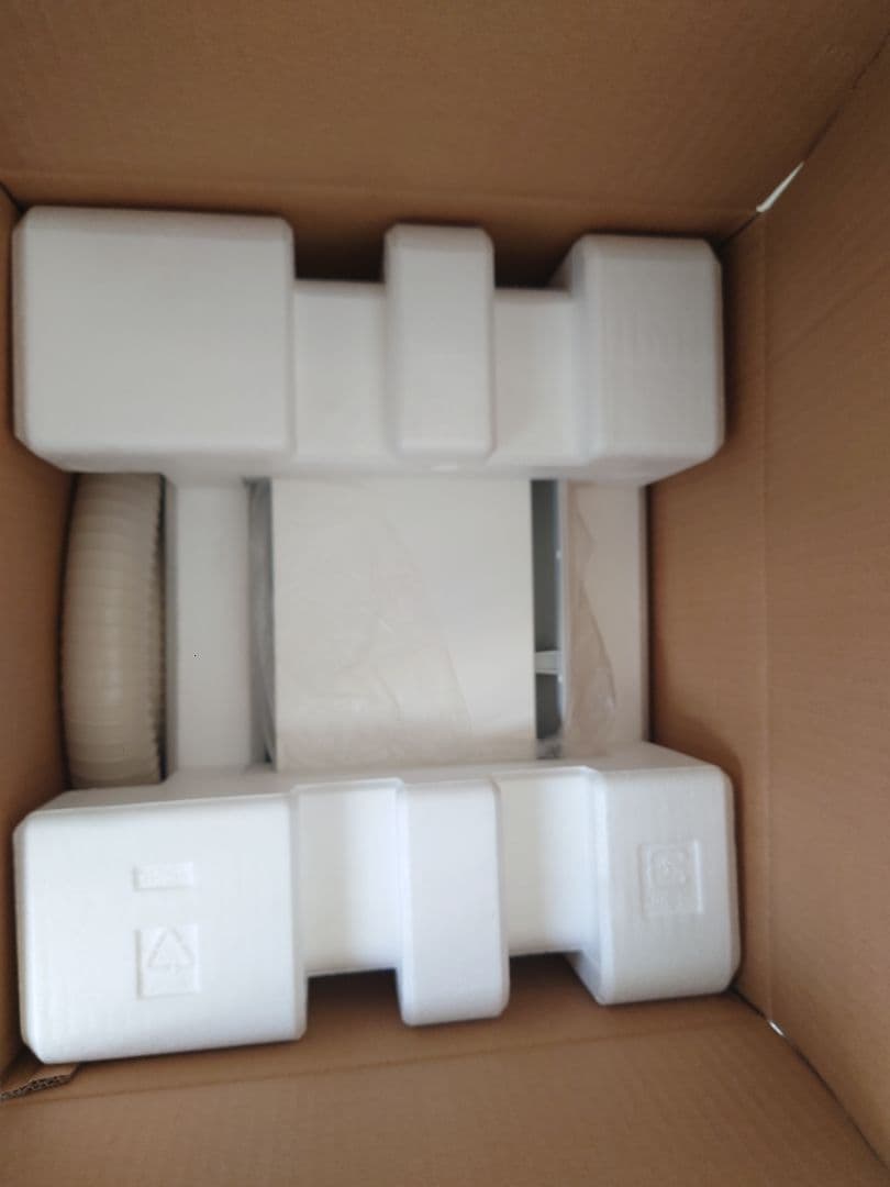 DAIKIN JKT10VS-W 除湿機　カライエ　ダイキン　新品　乾燥機