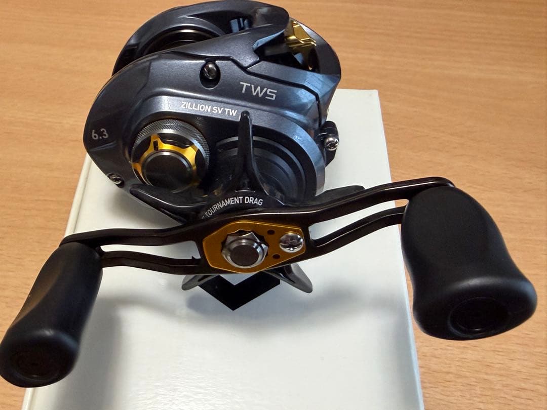 ジリオンSVTW 1016SV-H 中古美品　ダイワ