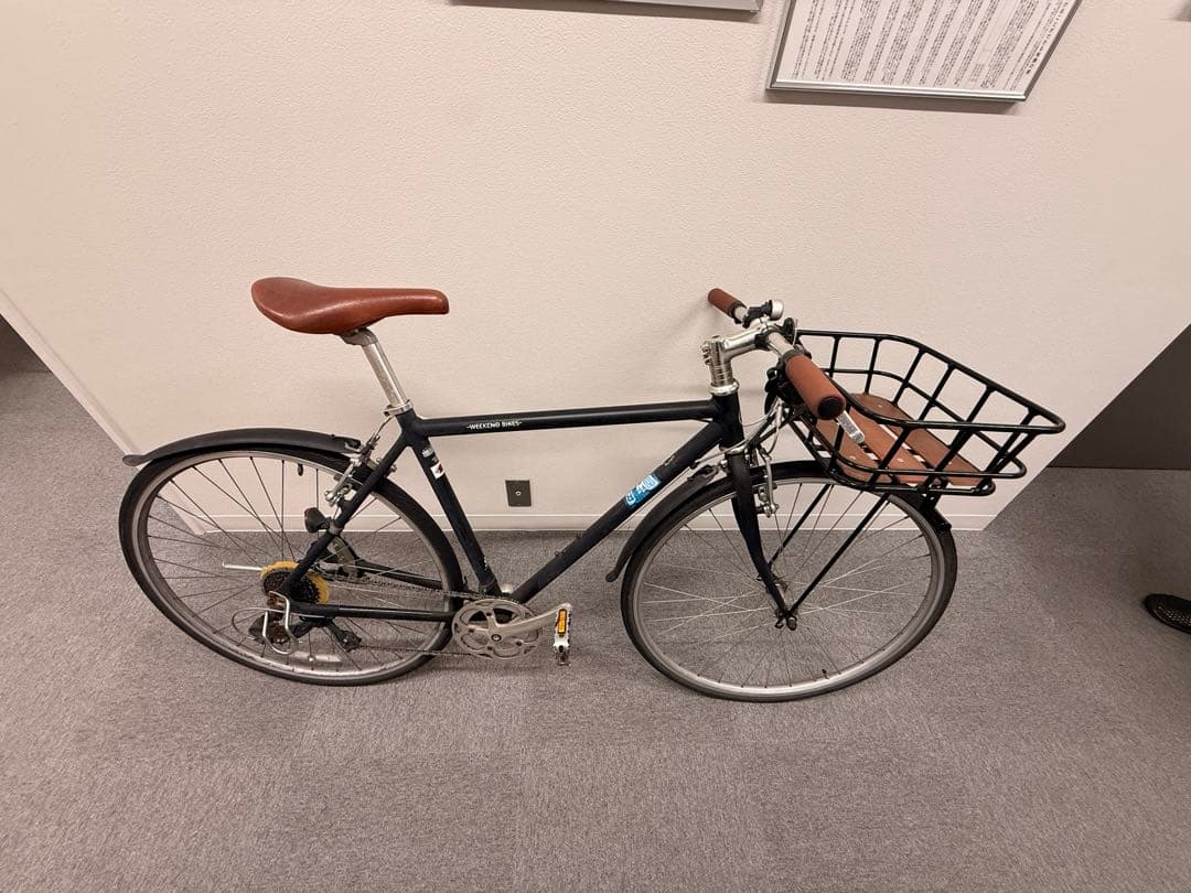 ブラック クロスバイク フロントバスケット付き