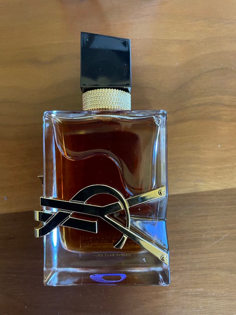 イブサンローラン　LIBRE EAU DE PARFUM アンタンス50ml