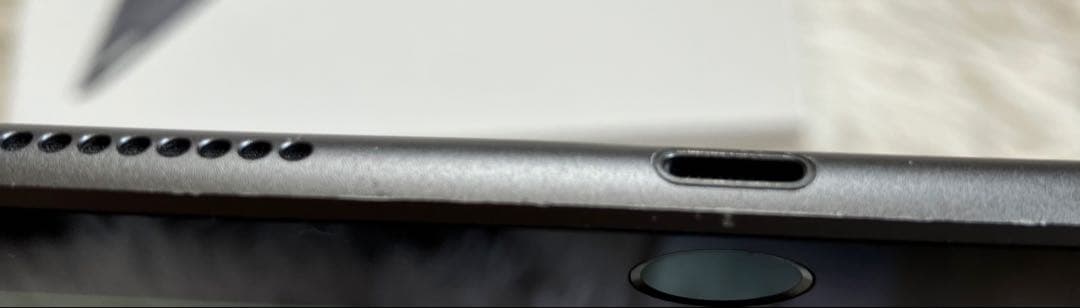 【完動品】iPad Air3 64GB SIMフリー【すぐ発送】【付属品】