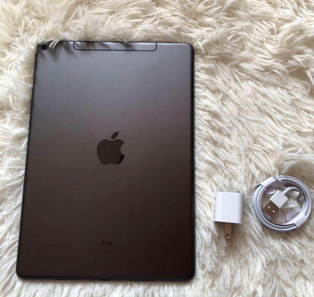 【完動品】iPad Air3 64GB SIMフリー【すぐ発送】【付属品】