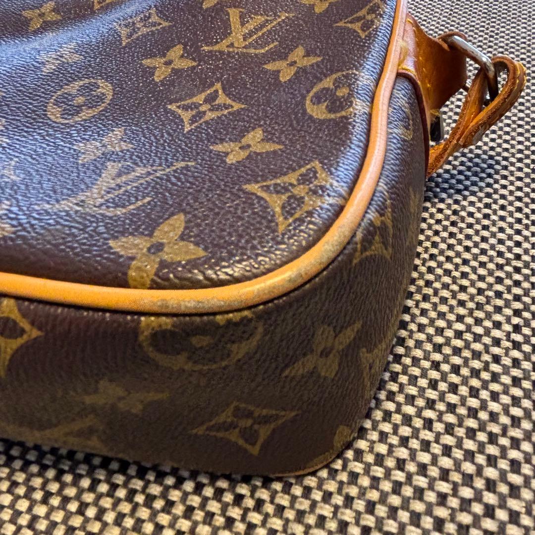 Louis Vuitton ルイ•ヴィトンモノグラム柄ショルダーバッグ