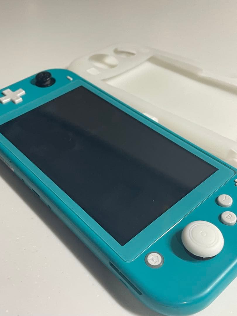 Nintendo Switch Lite ターコイズ 本体 保護ケース付き