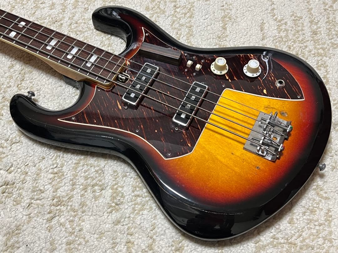 CAMEO DELUXE BASS Teisco ビザール ベース