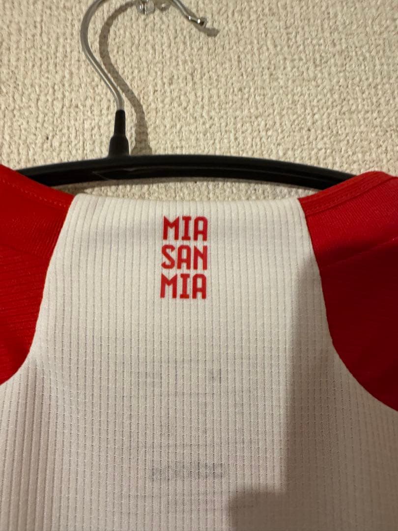 23/24 バイエルン ユニフォーム デリフト 背番号4 正規品