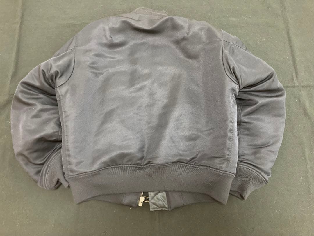 K*I様 COMOLI ナイロンシルク MA-1 サイズ3