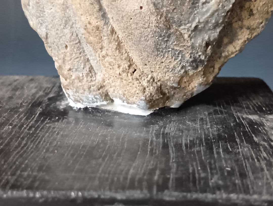 の*猫様 ガンダーラ・石仏/台座付き