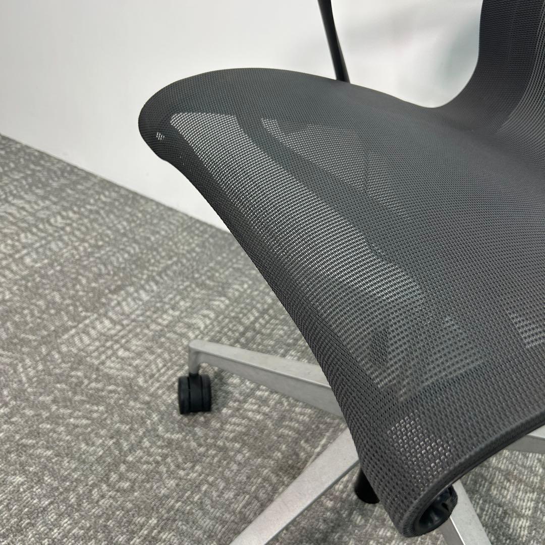 keni　Herman Miller.セトゥーチェア グレー系 メッシュ