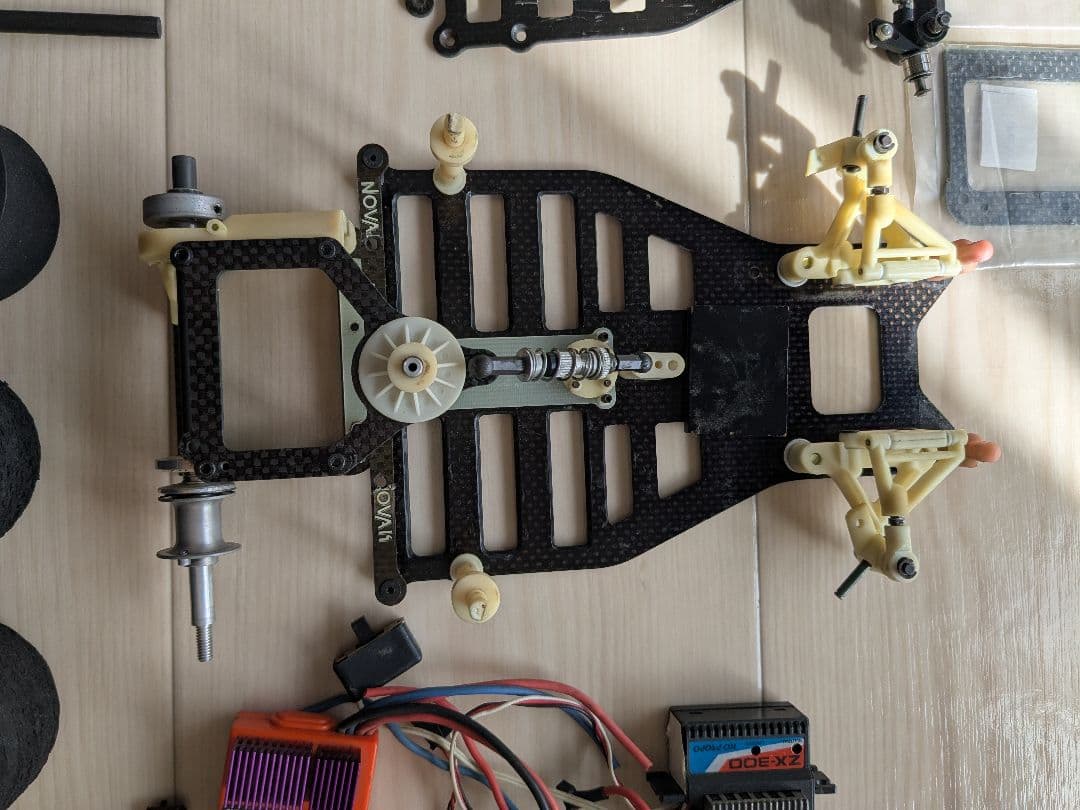 廃盤部品取り　アソシエイテッド　多分RC-12LS RC-12LW