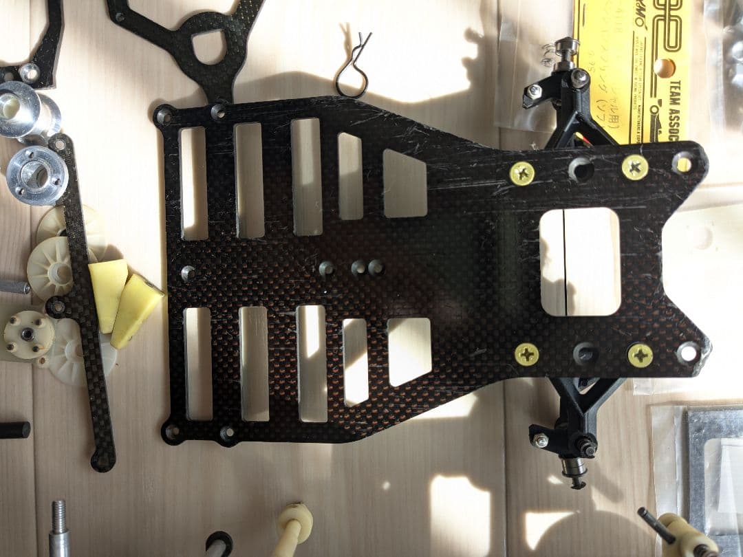 廃盤部品取り　アソシエイテッド　多分RC-12LS RC-12LW