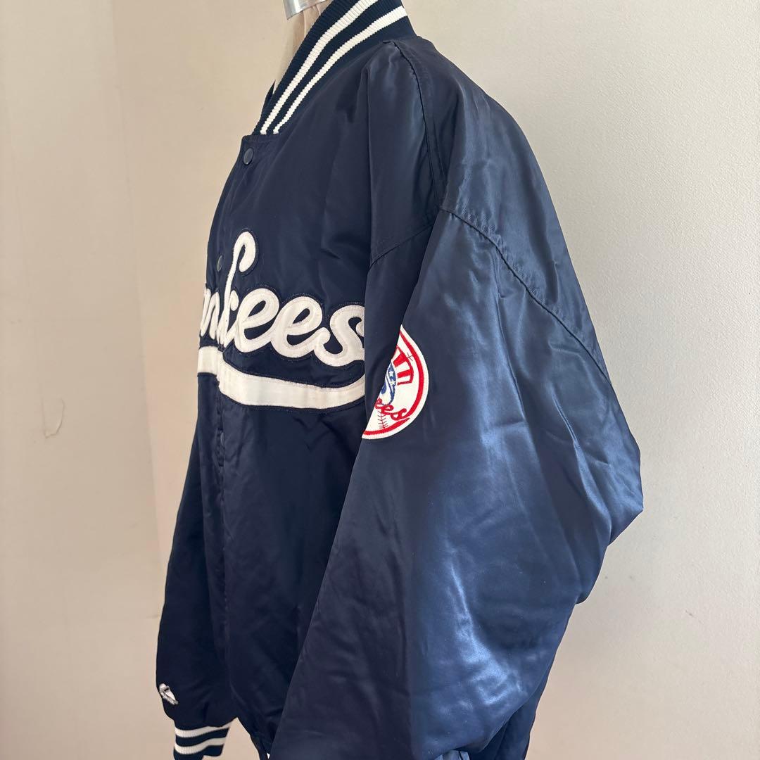 Majestic ヤンキース スタジャン 刺繍ロゴ XL ネイビー