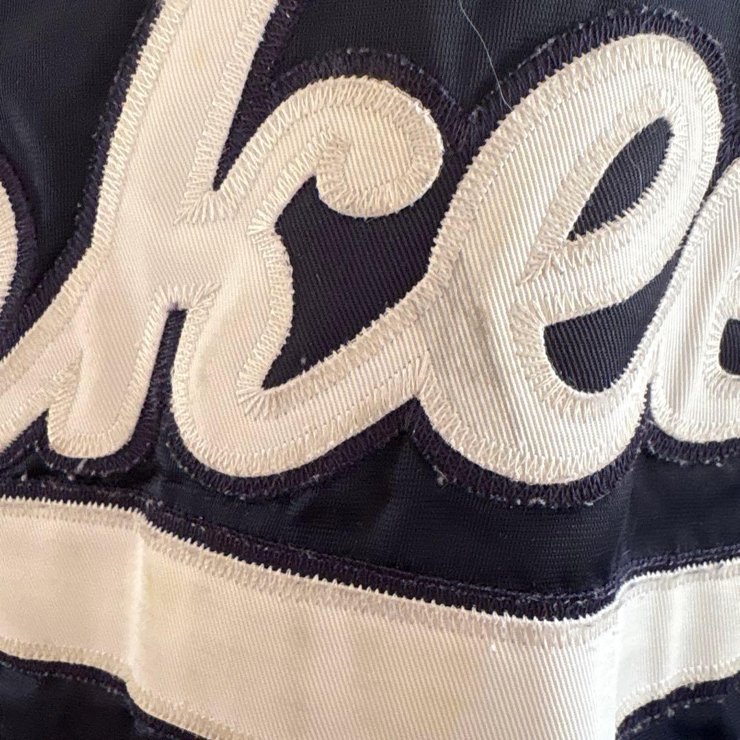 Majestic ヤンキース スタジャン 刺繍ロゴ XL ネイビー