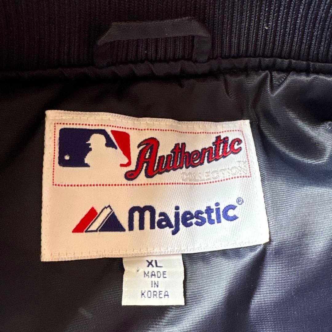 Majestic ヤンキース スタジャン 刺繍ロゴ XL ネイビー