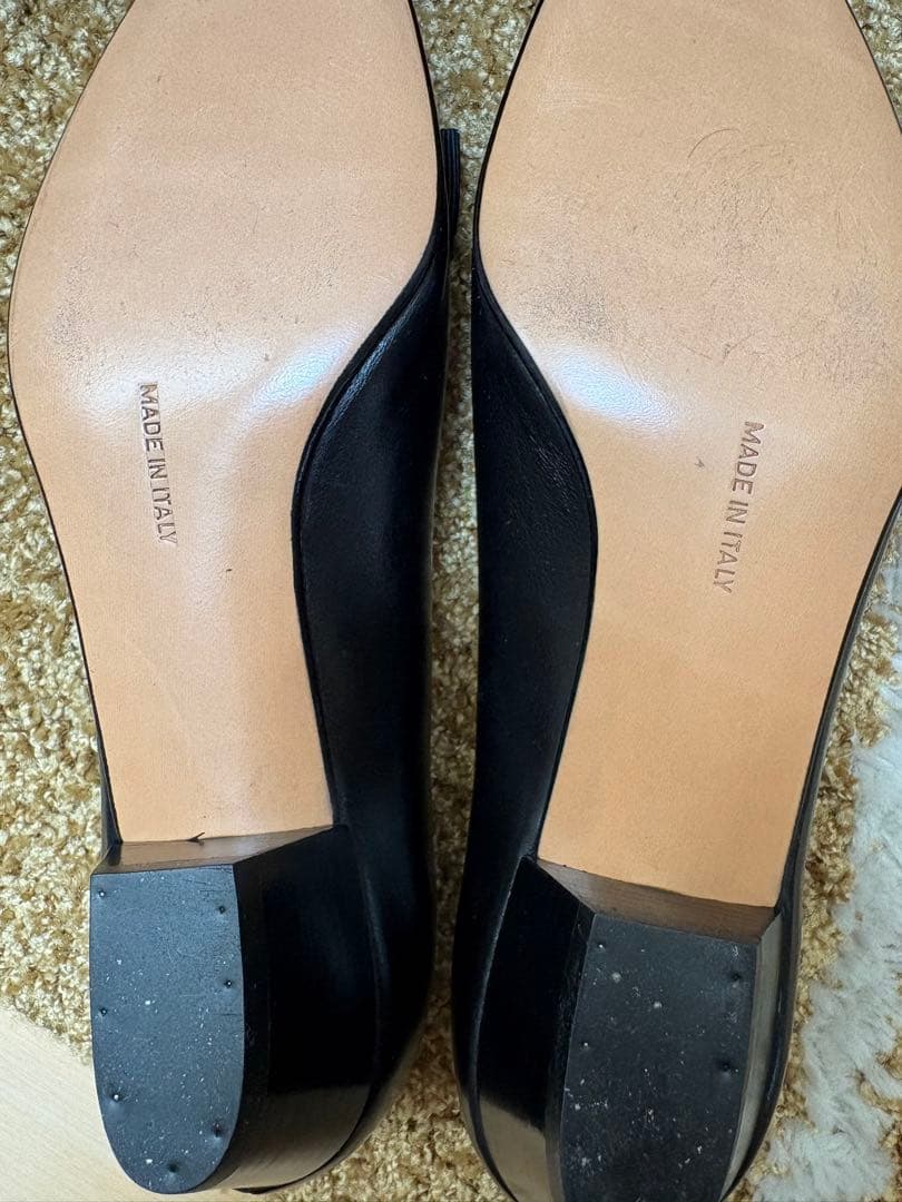 Salvatore Ferragamo ブラックバレエシューズ24.５センチ相当