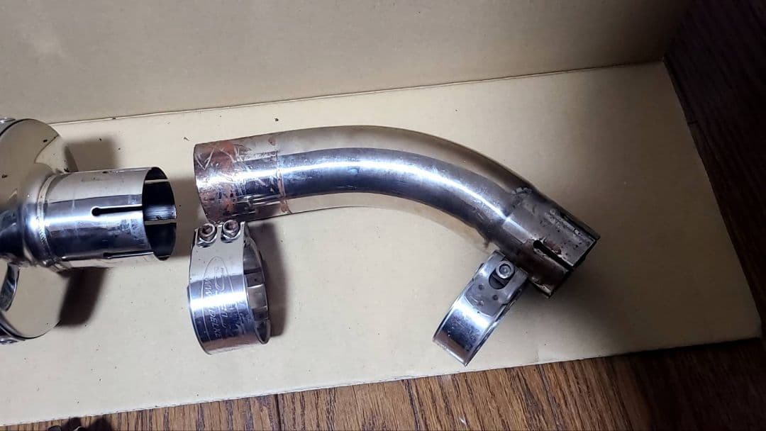 SUZUKI SV650 Dukeve カーボンファイバー マフラー本体