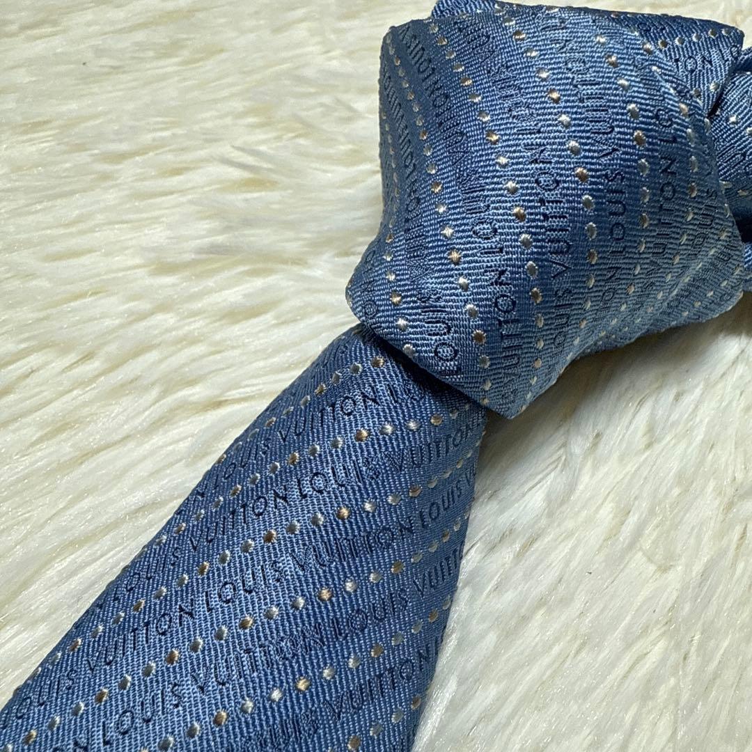 【美品】LOUIS VUITTON ネクタイ　高級シルク　文字ロゴ