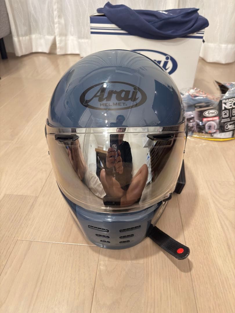 Arai Rapide-Neo フルフェイスヘルメット　61-62サイズ
