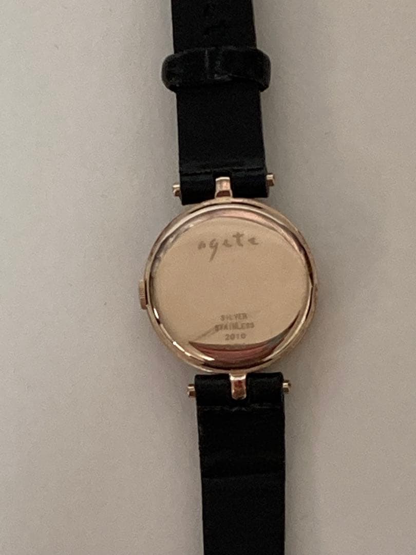 ミモザ ！アガット　agete ラウンドフェイス革ベルトウォッチ　時計