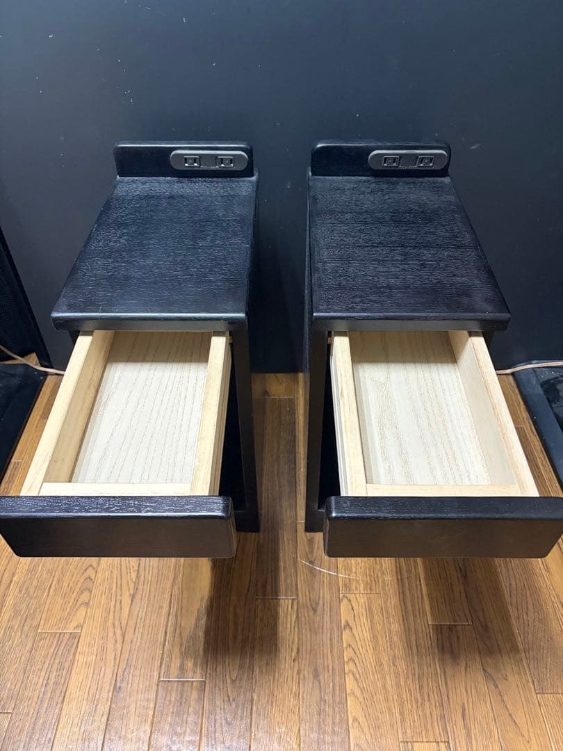 【ナカジマ MG-20】　ベッド サイドテーブル　コンセント付き　ダークブラウン