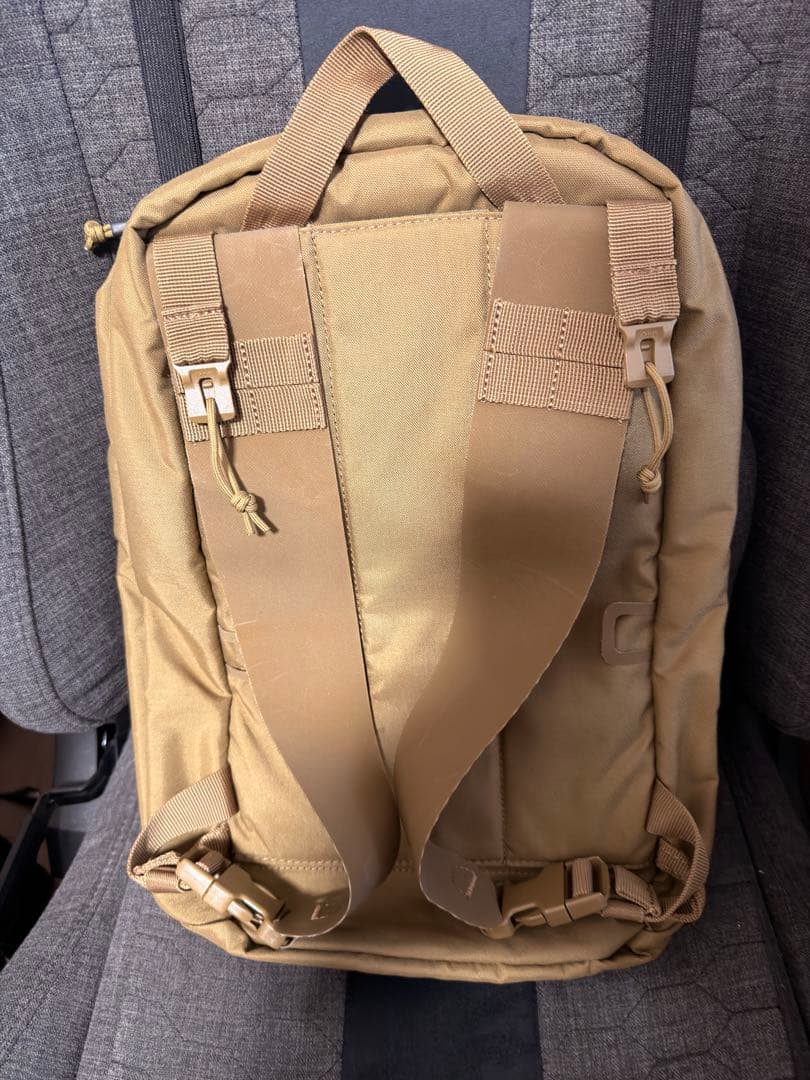 [実物]5.11 Tactical AMPC リュック タンカラー