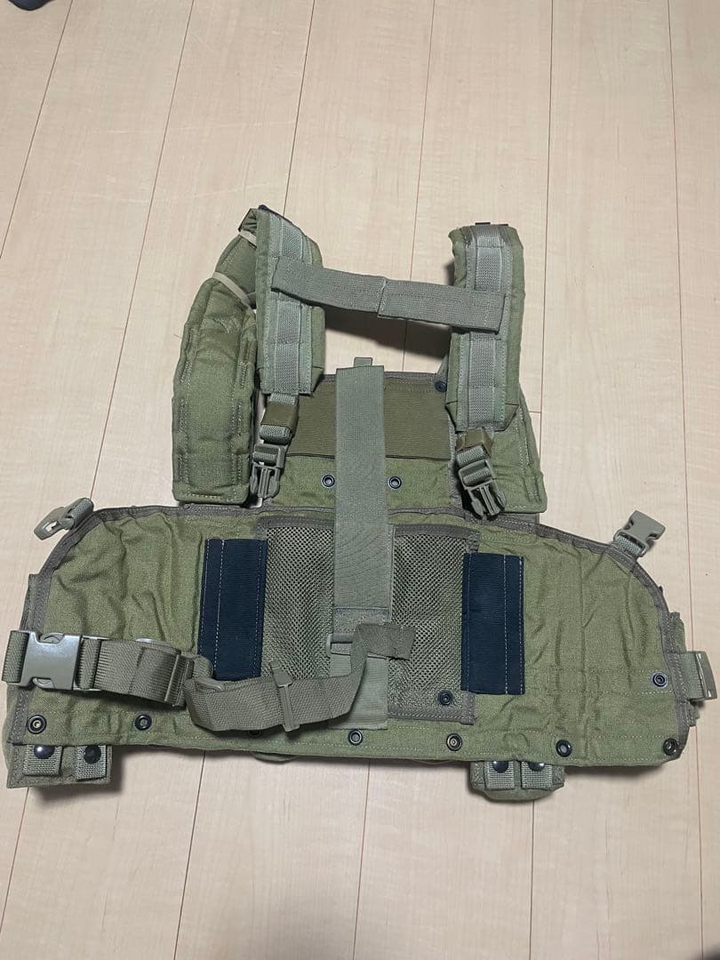 EAGLE RRV チェストリグ