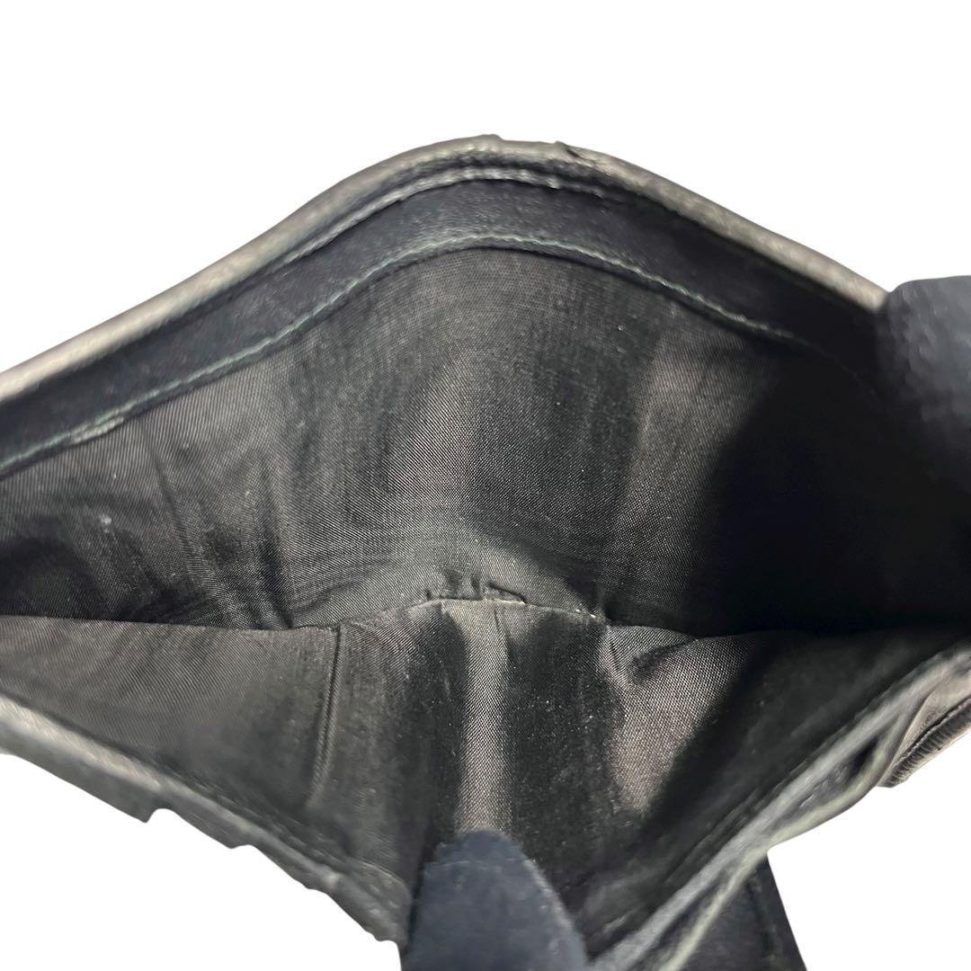 希少✨ミュウミュウ 二つ折り財布 マトラッセ レザー ビジュー ブラック