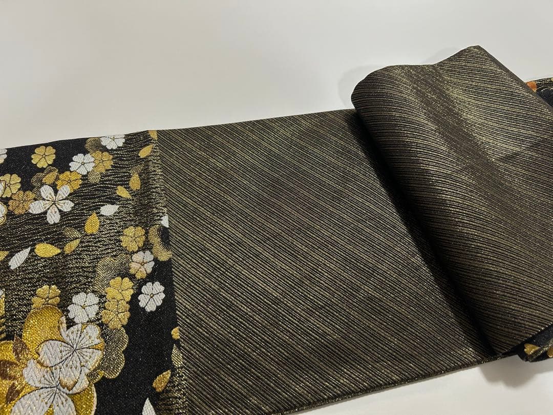 【 最終値下げ 】 豪華振袖５点セット！！　金通し　花柄　着物スキ倶楽部１９４