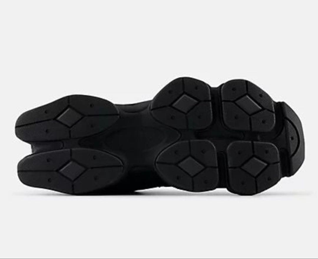 未使用 New Balance 9060 トリプルブラック U9060BPM