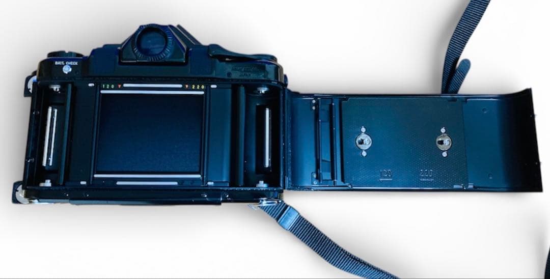 ペンタックス67 木製グリップ付き　レンズ105㎜f2.4 67マウント