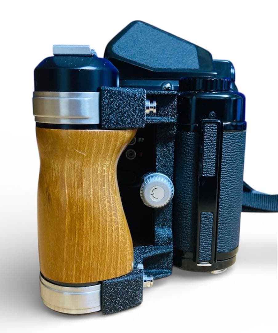 ペンタックス67 木製グリップ付き　レンズ105㎜f2.4 67マウント