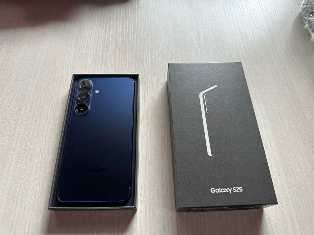 Galaxy S25 ネイビー（SIMトレイ無し） 箱付き+ケース&フィルム